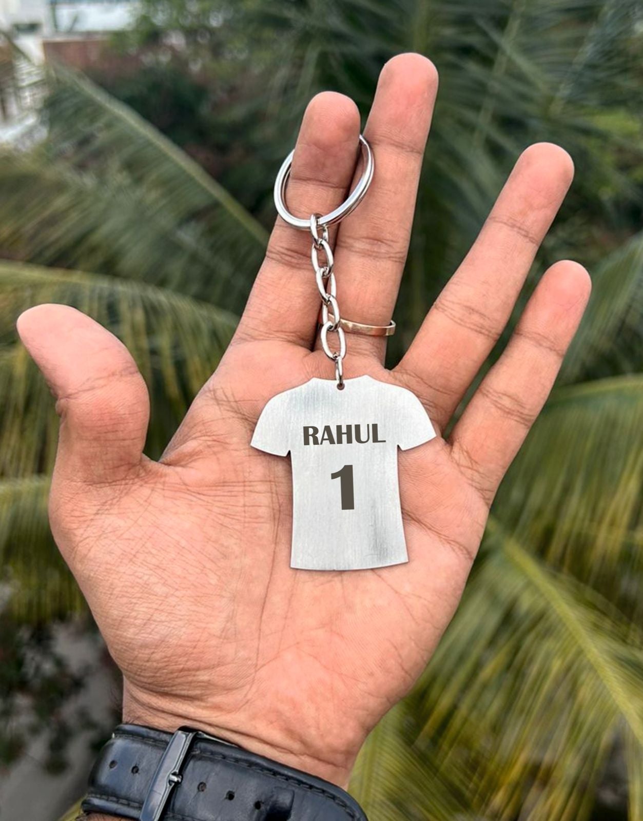 Personalized Jersey T-Shirt Steel Keychain – Custom Name & Number | IPL Keychains