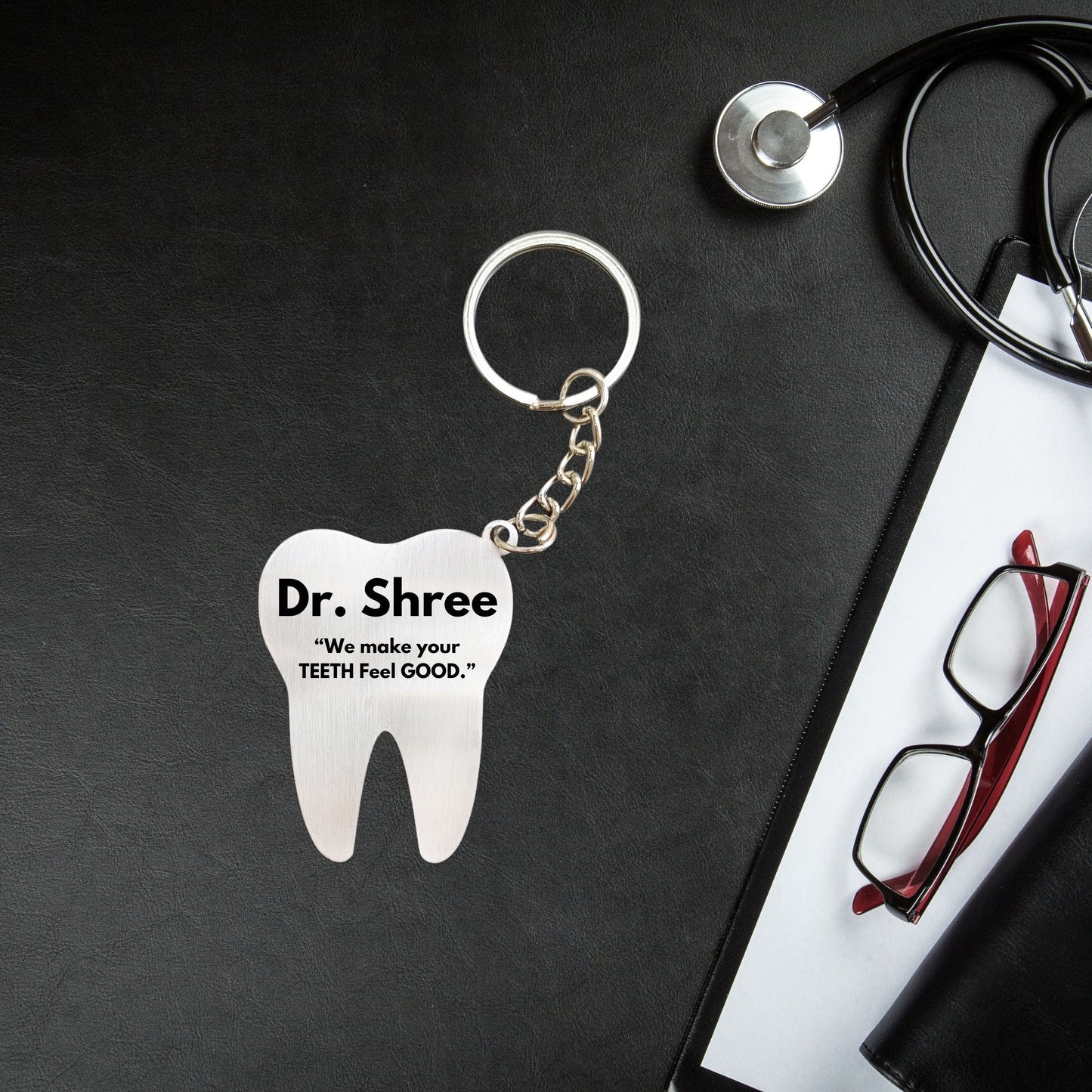 Best Gift For Dentist – Personalized Tooth Keychain – Personalized Gifts For Dental Doctors